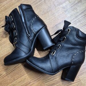 Kohl's Black Lace-Up Ankle Boots with Stud Accents